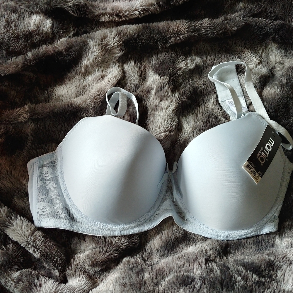 Brand new bra with tags still on